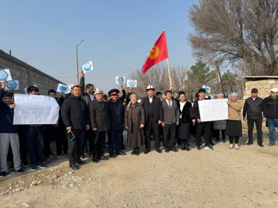 "Үй-бүлөлүк зомбулуктан сактоо жана коргоо жөнүндө жергиликтүү комитеттин жөө жүрүү акциясы болоуп өттү"